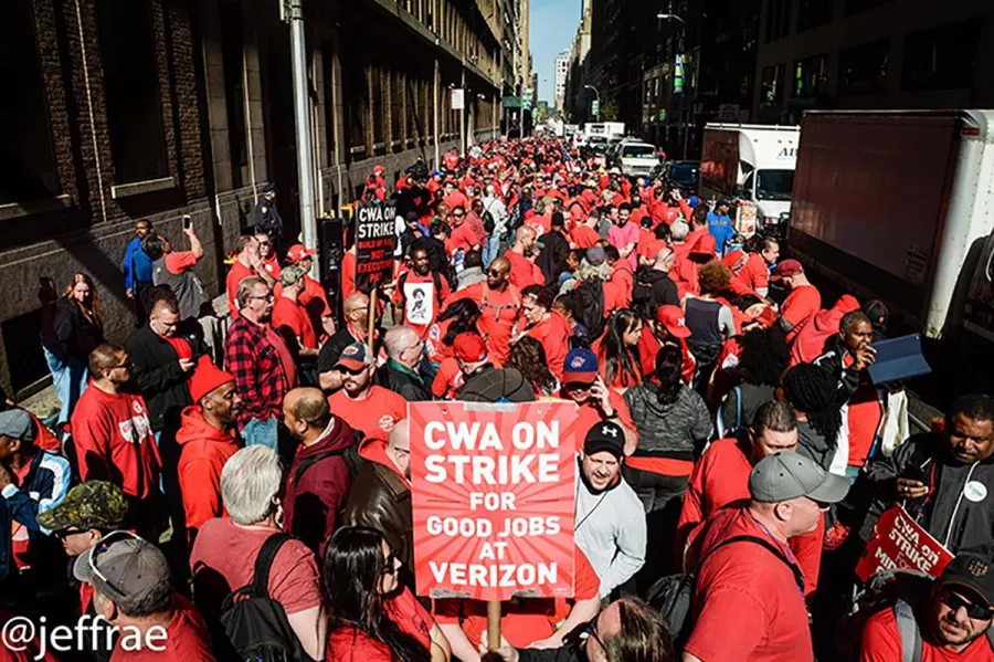 CWA-IBEW_strike_rally_NYC_1.jpg