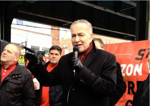 Schumer_with_CWA_workers.JPG
