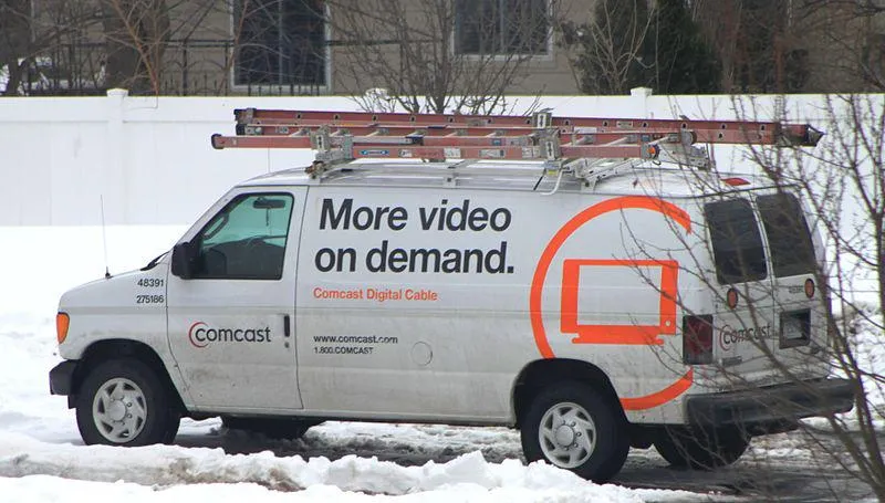 comcast_truck.jpg