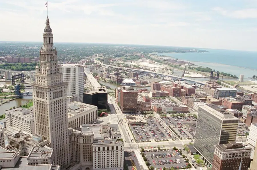 terminal_tower_cleveland.jpg